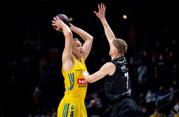 战术体系对 战术体系对